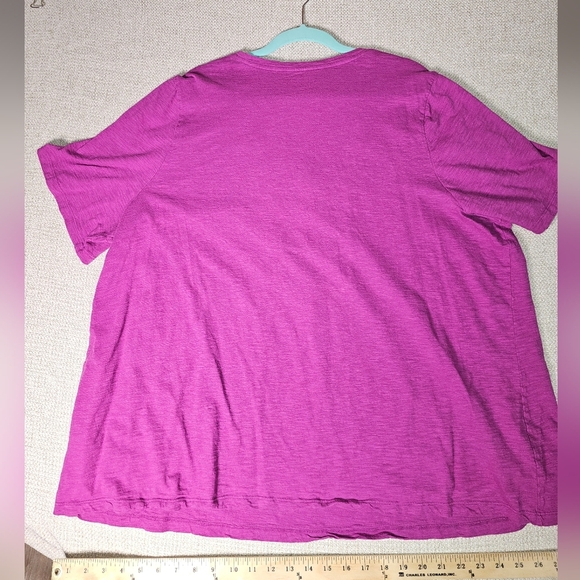 Catherine's Pink Magenta Shortsleeve, T-Shirt, Embroidery Scoop V-neck 2X - Picture 8 of 9